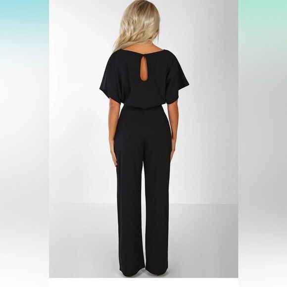 Chic Black Jumpsuit with Belt - Picture 3 of 8